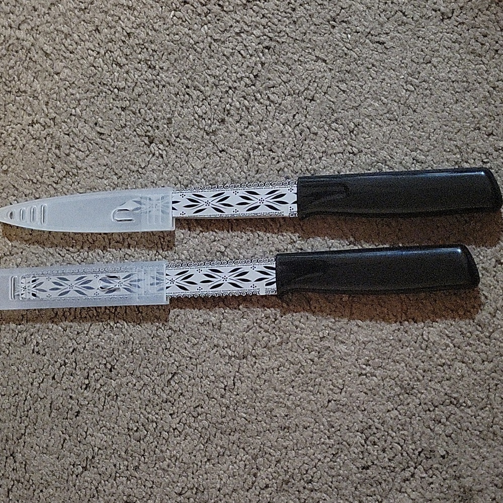 Knife Set (With Knife Sharpener) - Picture 4 of 4